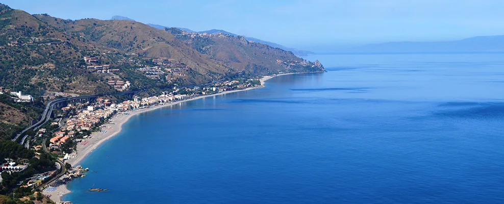 Viaggi e vacanze Letojanni